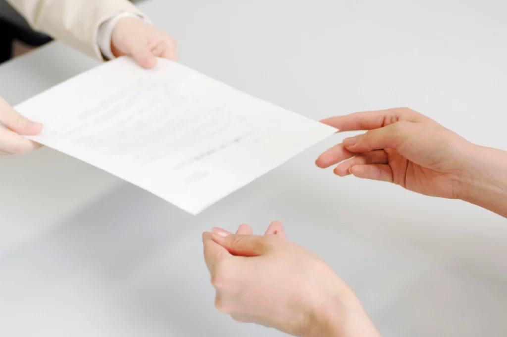 死亡届は、誰がどこへ出すのか?