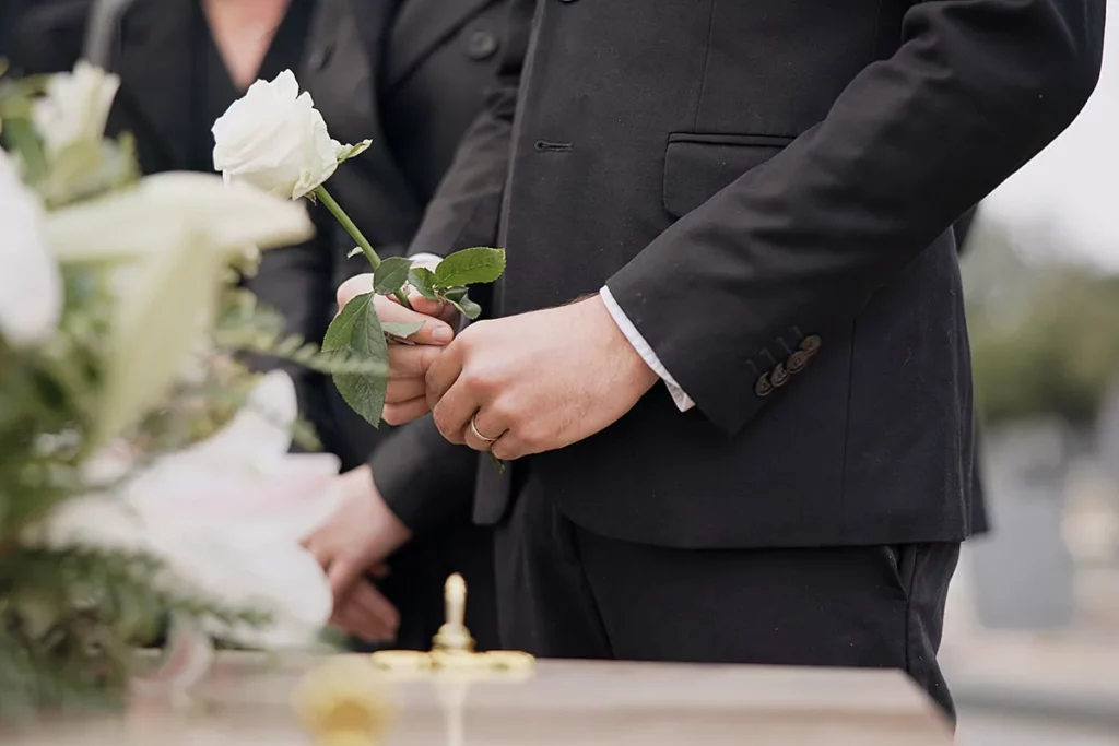 お別れの会とは何か？