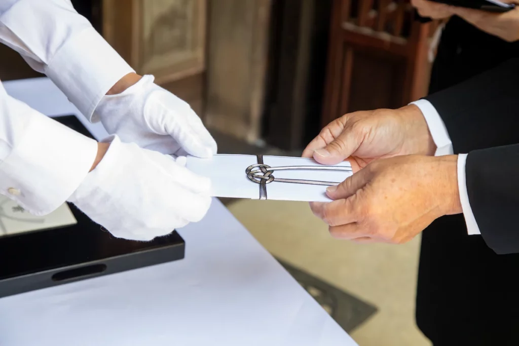 社葬代わりのお別れの会の香典