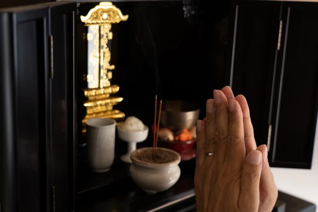 手元供養(てもとくよう)とは何か?