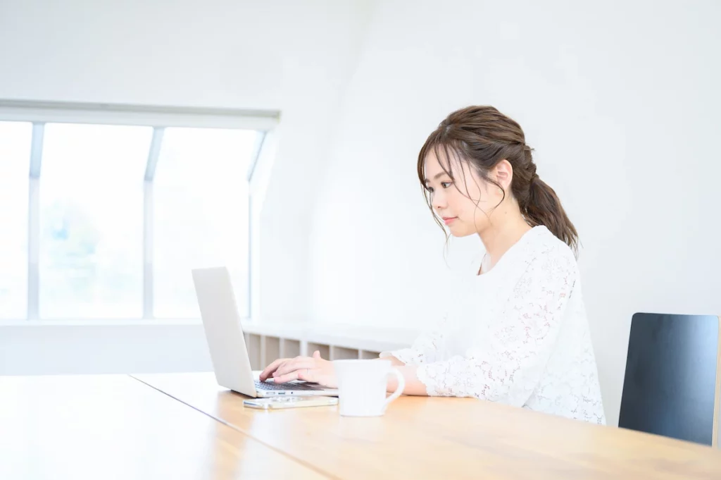 メールで香典のお礼をする際のマナーと6つの留意点
